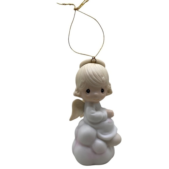 Precious Moments E-5628 But Love Goes On Forever 1980 Angel Cloud Ornament w/Box - Picture 1 of 8